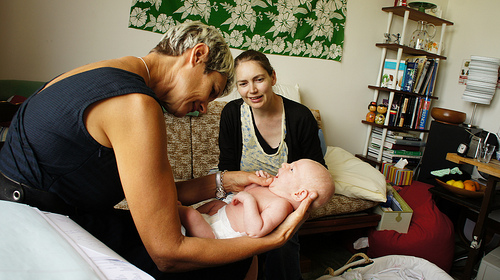 visitas-apos-parto-gravidez-nascimento
