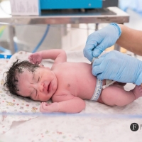 exame-recem-nascido-maternidade-fotografia-brasilia